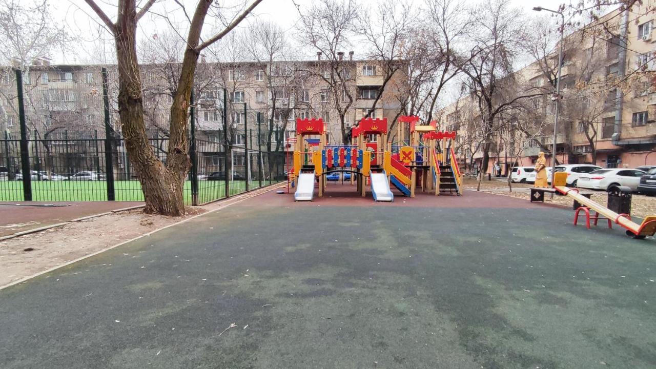 Золотой Квадрат 60 Кв2 Apartment Almatî Exterior foto