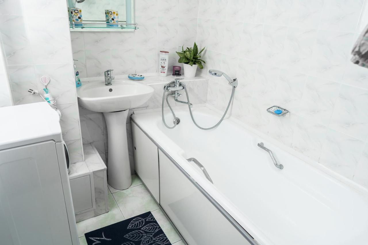 Золотой Квадрат 60 Кв2 Apartment Almatî Exterior foto