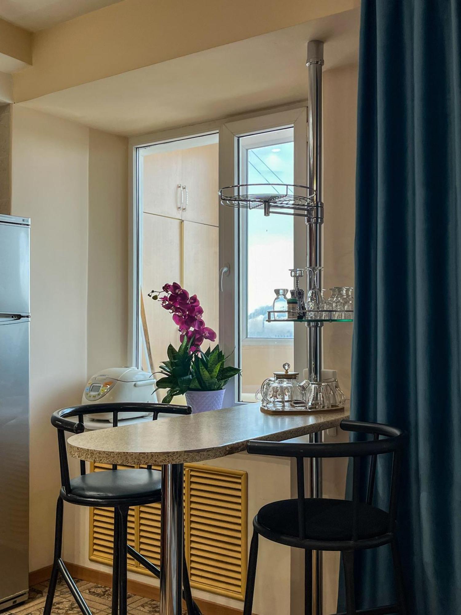 Золотой Квадрат 60 Кв2 Apartment Almatî Exterior foto